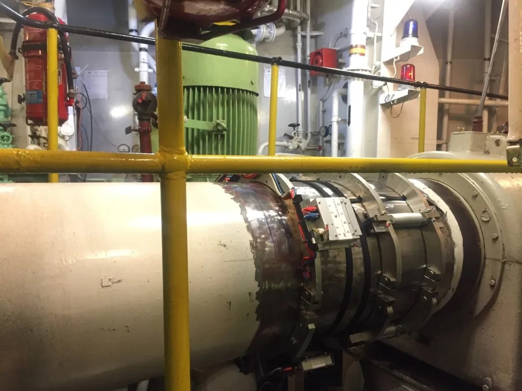 STS towing tank moored Jores propeller shaft thrust
