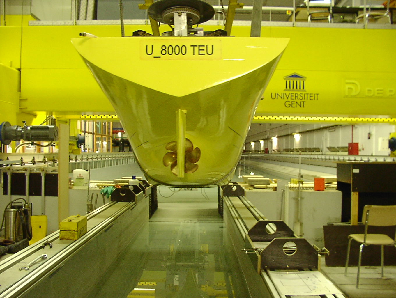 confined water towing tank confined water towing tank